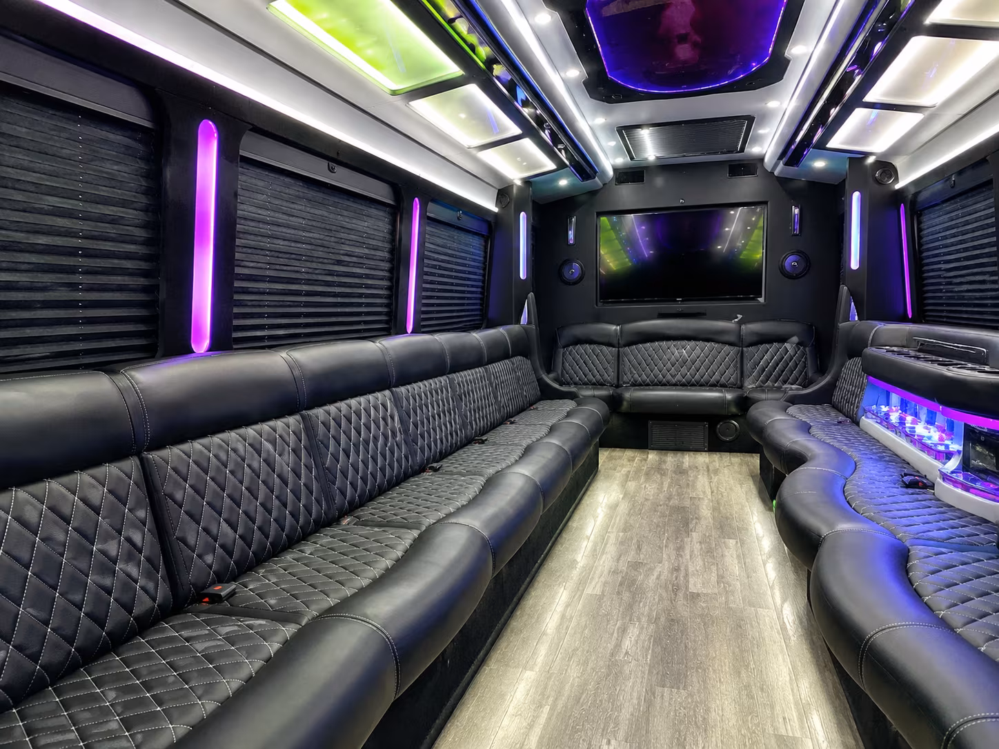 Rent a Bus to Nashville International Airport