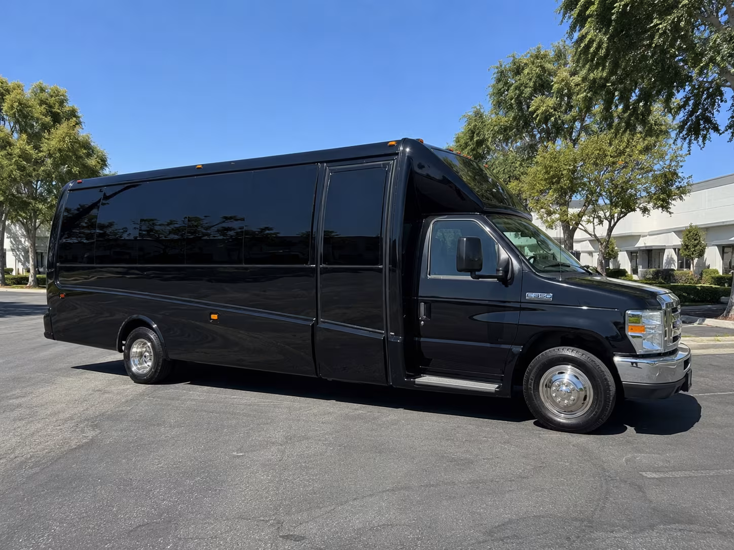 Franklin Party Bus Rental