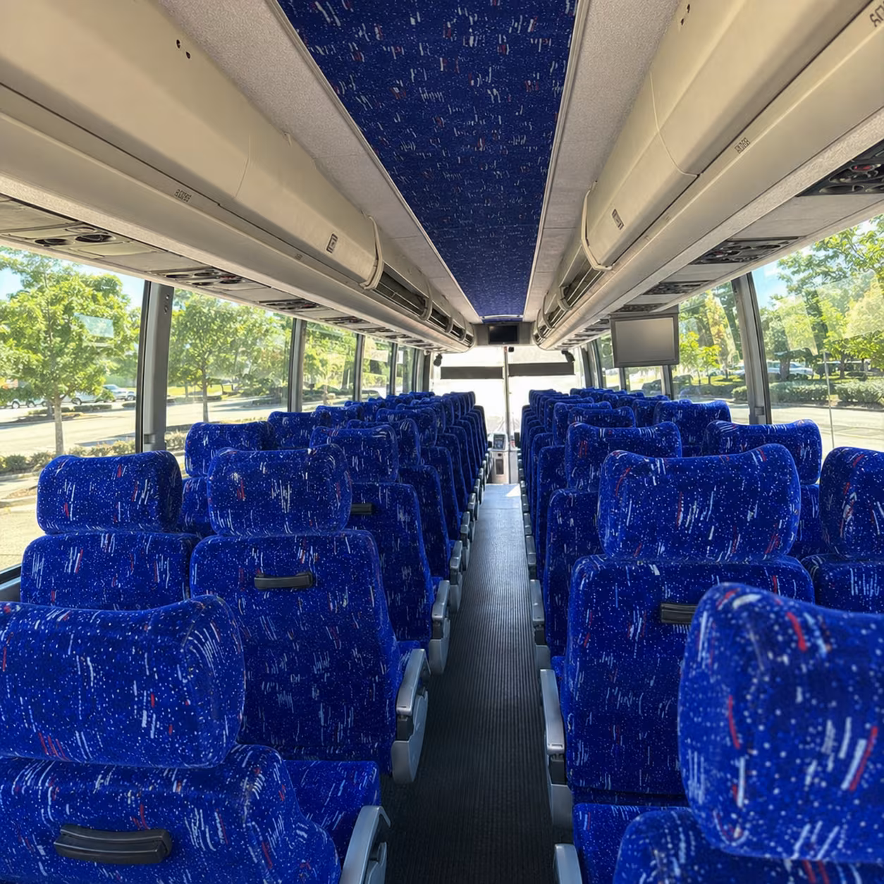 Nashville Airport Shuttle & Transportation party bus exterior