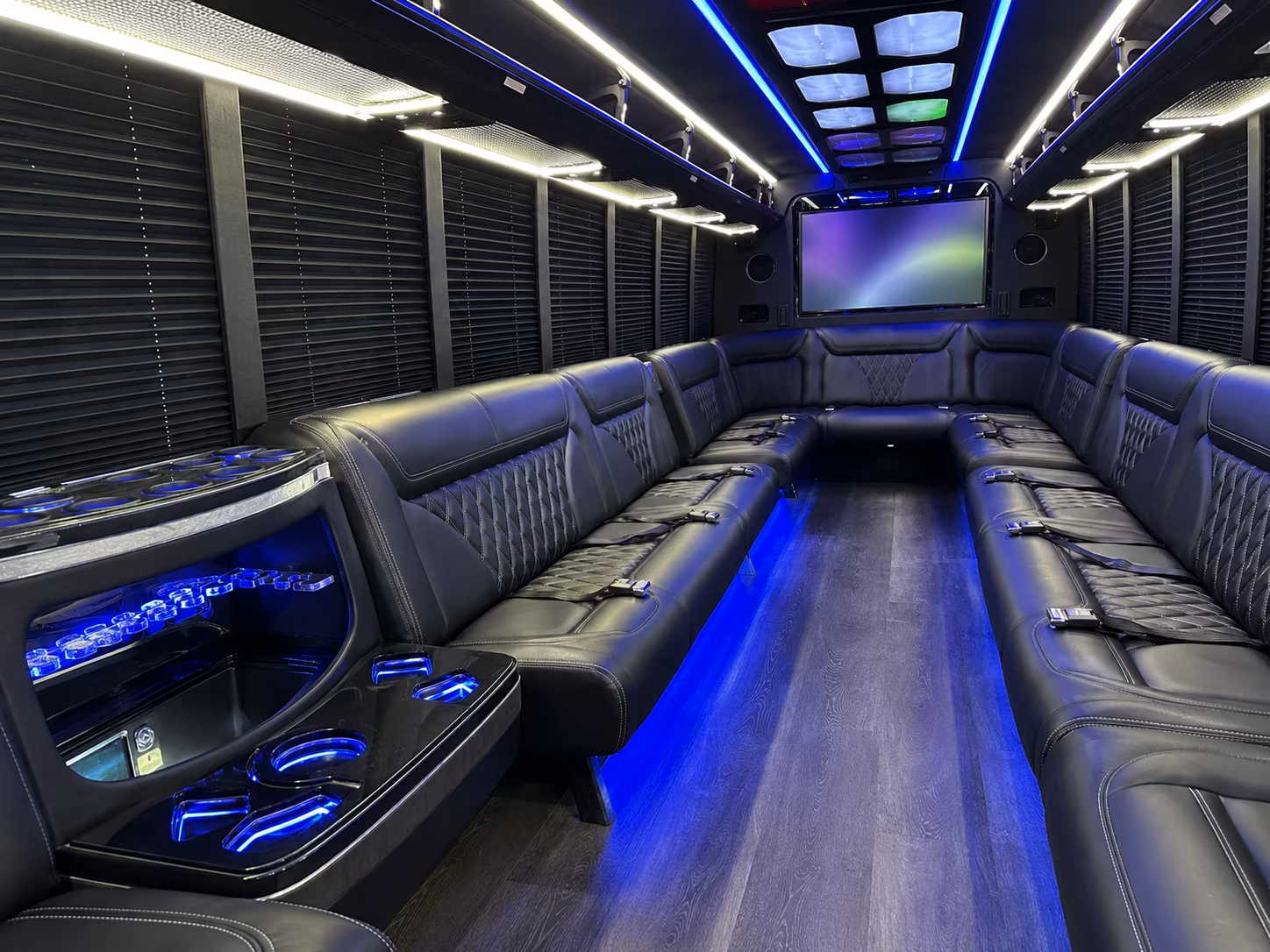 Nashville Birthday, Sweet 16, & Quinceañera Transportation party bus interior