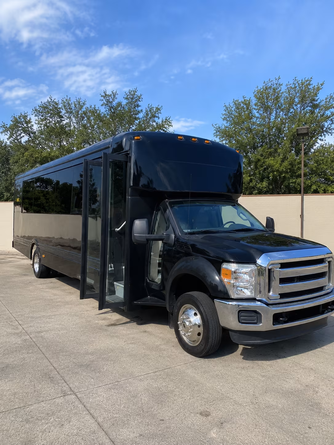 Nashville Private Event Transportation party bus exterior