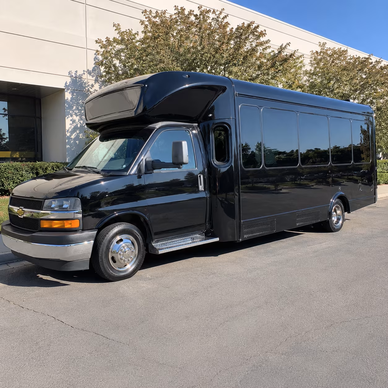 Nashville Prom & Homecoming Transportation onboard seating